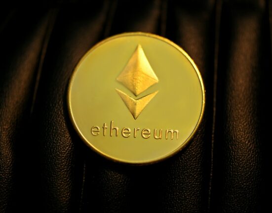 Unprecedented Ethereum Transactions: 450,000 ETH Worth $785 Million Moved to Coinbase