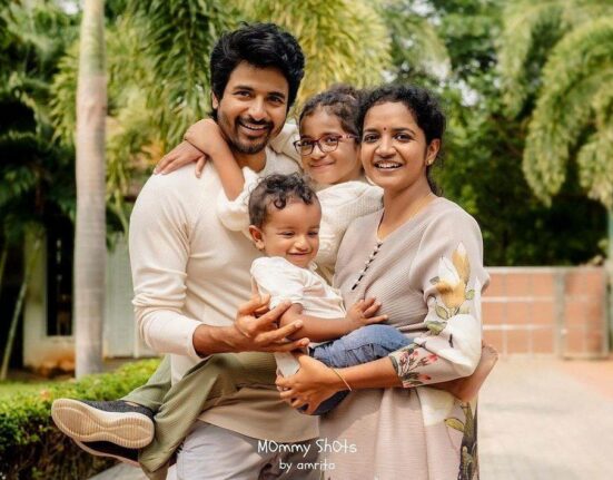 Sivakarthikeyan's Click with His Family Melts Hearts!